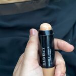 Contour stick-shade 03